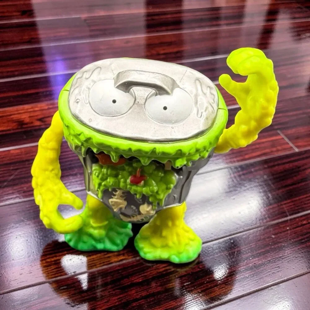 Series 3 Putrid Powered Up Moose Grossery Gang Figure Putrid Trash Head A70